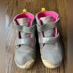 PLAE Max Sneaker Girls Size 2.5
